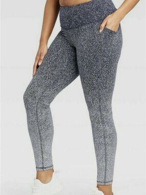 NWT All in Motion Legging